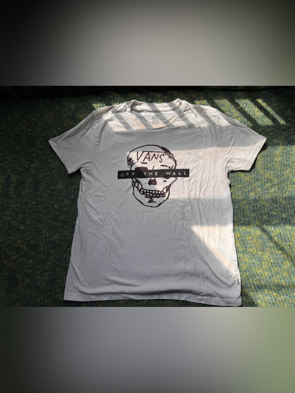 Vans White Short Sleeve Skull Graphic Tee